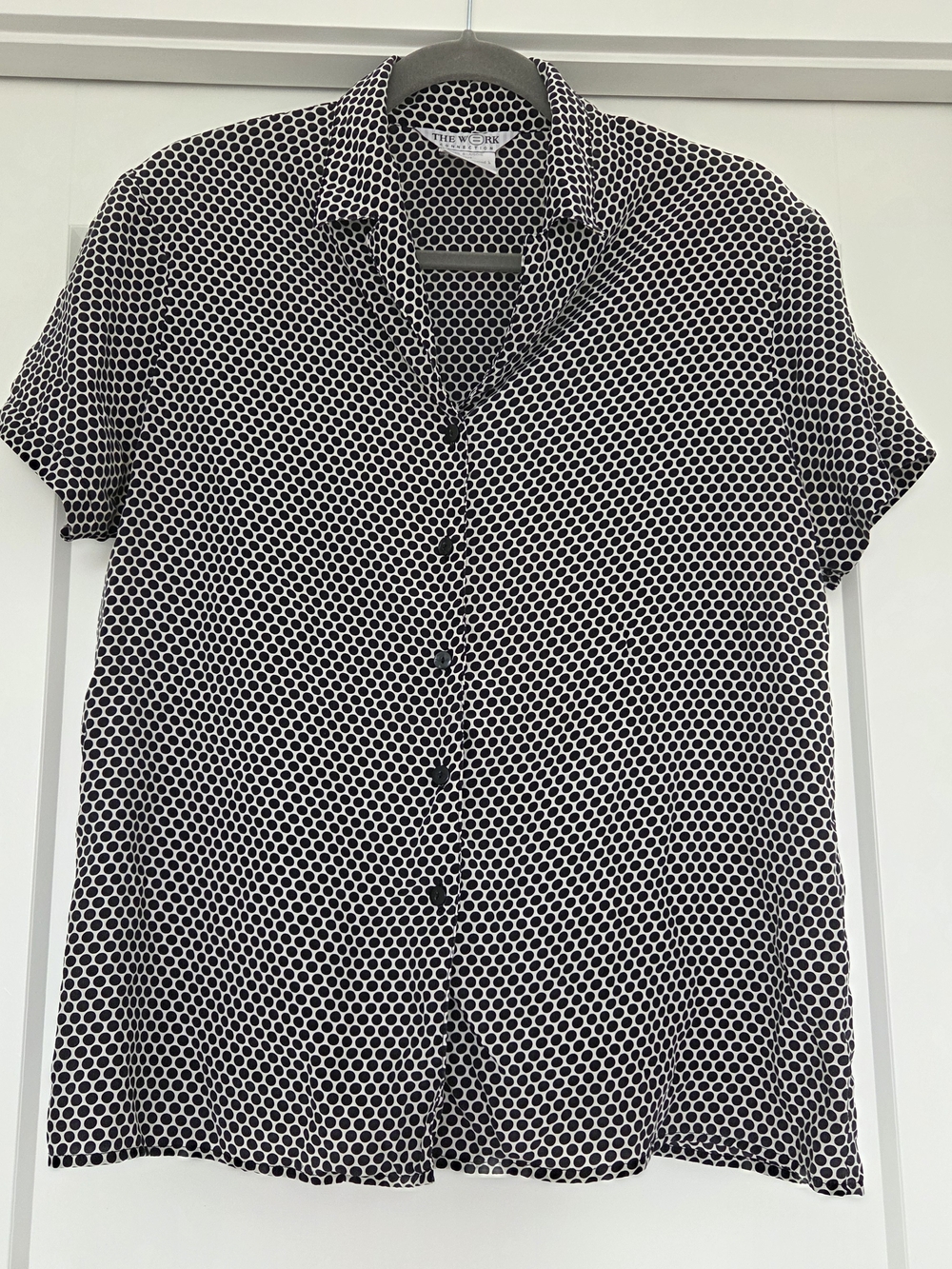 Short-Sleeve Black & White Geometric Button-Up Blouse